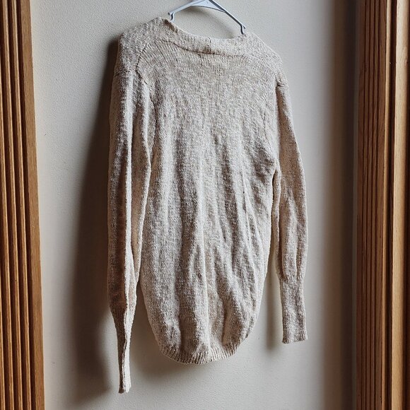 Pink Republic Cream Deep V-Neck Crossover Sweater Size Medium - Picture 13 of 16